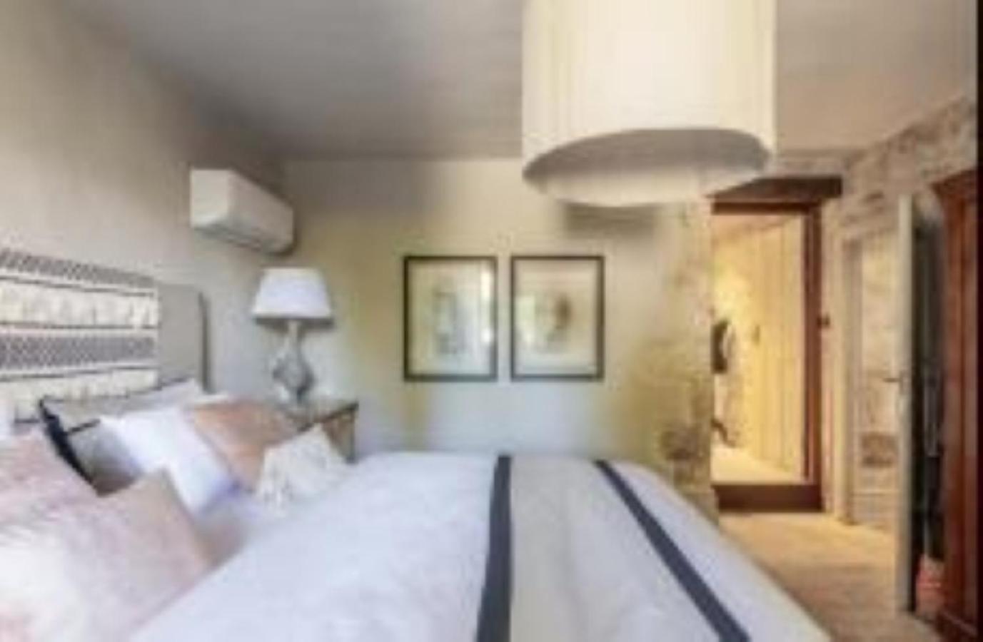 Villa Mantilari Wine Estate 7 Apartments 2 Private Pools 1 Heated Tennis Court Fitness Center 阿卡尼斯 外观 照片