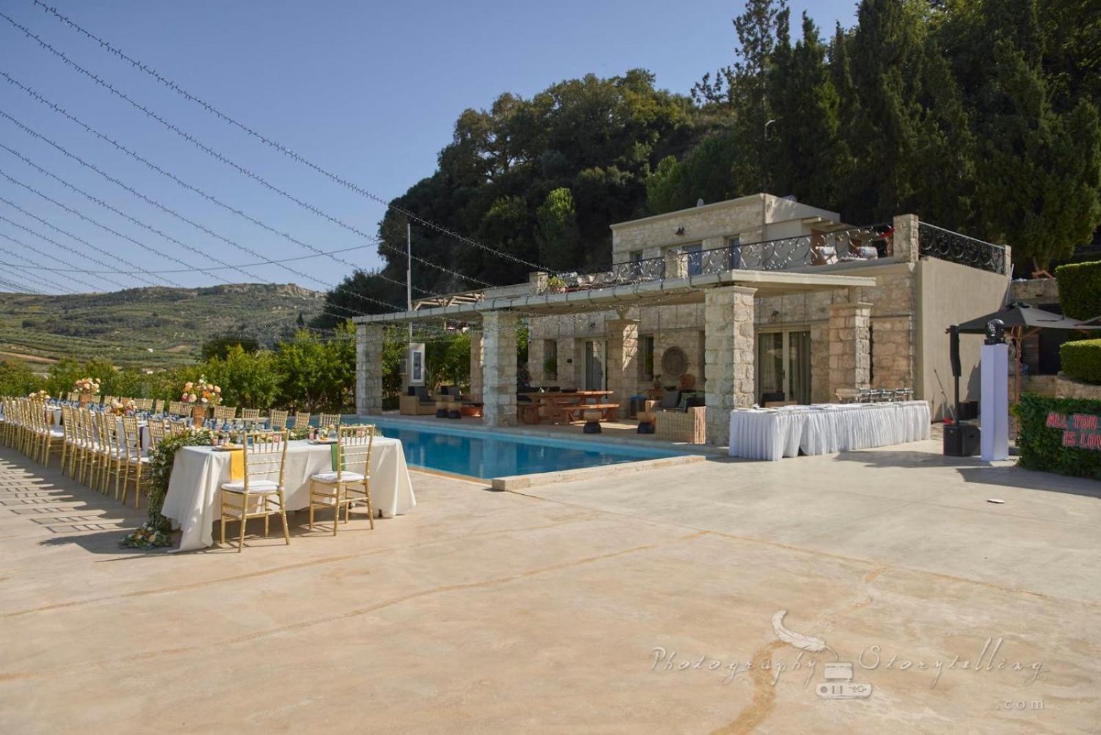 Villa Mantilari Wine Estate 7 Apartments 2 Private Pools 1 Heated Tennis Court Fitness Center 阿卡尼斯 外观 照片